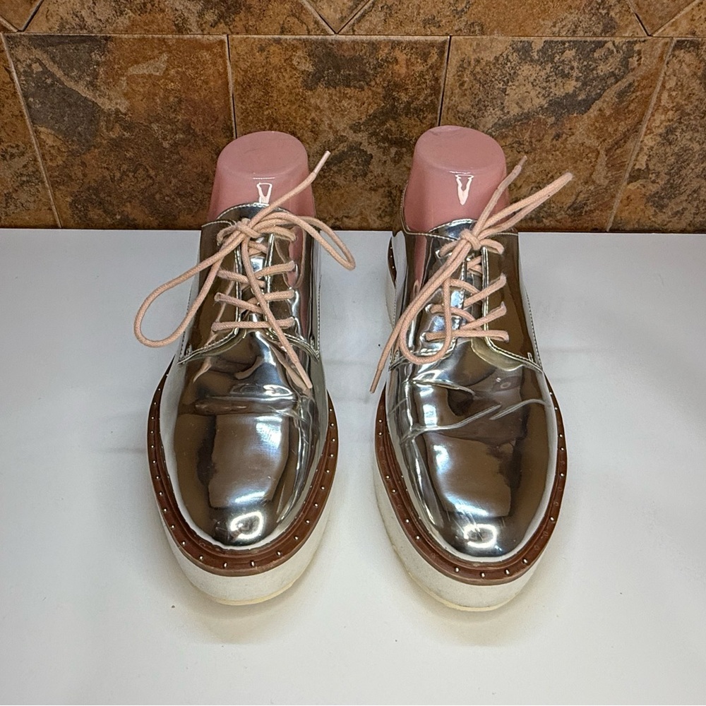 Silver Platform Oxford Shoes - Picture 3 of 7